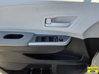 Toyota Sienna 2025 LE 8-Pasajeros 4dr Mini-Van