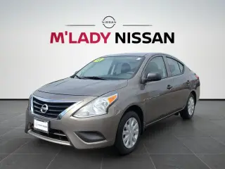 Nissan Versa 2015 1.6 S Plus 4dr Sedán