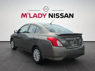 Nissan Versa 2015 1.6 S Plus 4dr Sedán