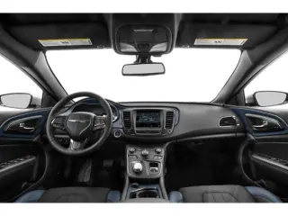 Chrysler 200 2015 S Sedán 4p