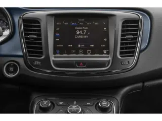 Chrysler 200 2015 S Sedán 4p