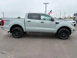 Ford Ranger 2022 4x4 XLT 4dr SuperCrew 5.1 ft. CB