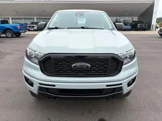 Ford Ranger 2022 4x4 XLT 4dr SuperCrew 5.1 ft. CB