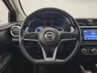 Nissan Versa 2025 SV 4dr Sedán