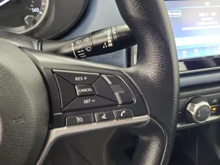 Nissan Versa 2025 SV 4dr Sedán