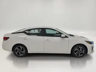 Nissan Sentra 2024 SV 4dr Sedán