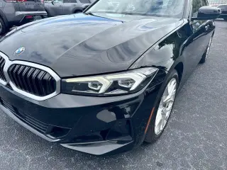Serie 3 BMW 2025 330i 4dr Sedán