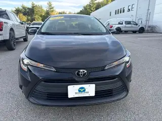 Toyota Corolla 2024 LE 4p Sedán
