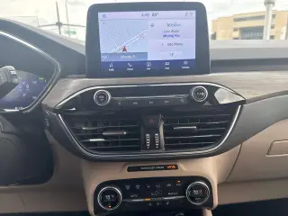 Ford Escape Hybrid 2020 Titanium 4dr SUV