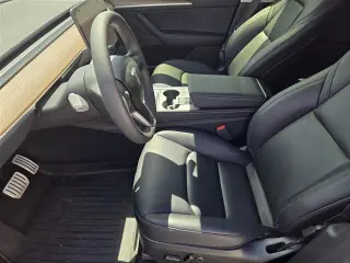 Tesla Model Y 2024 AWD Performance 4 puertas Crossover