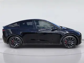 Tesla Model Y 2024 AWD Performance 4 puertas Crossover