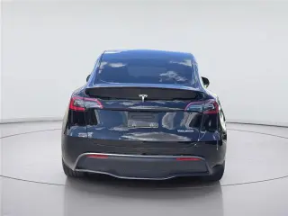 Tesla Model Y 2024 AWD Performance 4 puertas Crossover