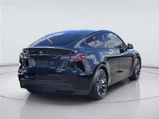 Tesla Model Y 2024 AWD Performance 4 puertas Crossover