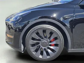 Tesla Model Y 2024 AWD Performance 4 puertas Crossover