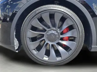 Tesla Model Y 2024 AWD Performance 4 puertas Crossover