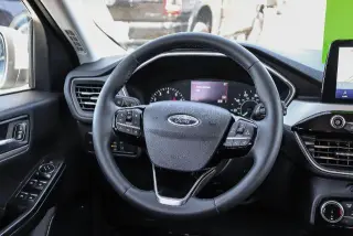 Ford Escape 2022 SEL 4dr SUV