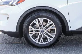 Ford Escape 2022 SEL 4dr SUV