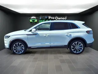 Lincoln Nautilus 2023 AWD Reserve 4p SUV