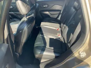 Jeep Cherokee 2021 Limited 4dr SUV
