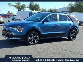 Kia Niro 2023 SX Touring 4dr Crossover