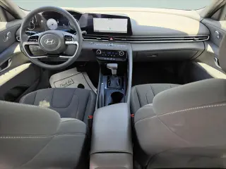 Hyundai ELANTRA 2024 SEL 4dr Sedan