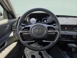 Hyundai ELANTRA 2024 SEL 4dr Sedan