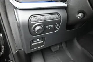 Jeep Grand Wagoneer 2023 4x4 Serie II 4p SUV