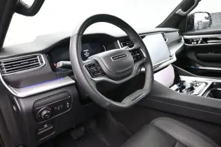 Jeep Grand Wagoneer 2023 4x4 Serie II 4p SUV