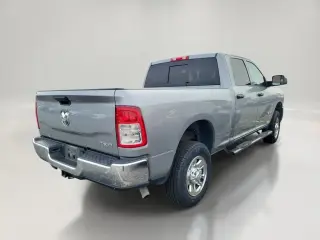 Ram 2500 2021 4x4 Tradesman 4dr Crew Cab 6.3 ft. SB Pickup