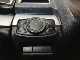 Ford Explorer 2017 AWD XLT 4dr SUV