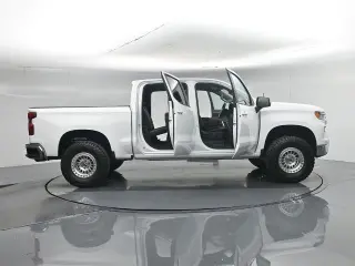 Chevrolet Silverado 1500 2023 4x2 LT 4dr Crew Cab 5.8 ft. SB