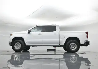 Chevrolet Silverado 1500 2023 4x2 LT 4dr Crew Cab 5.8 ft. SB
