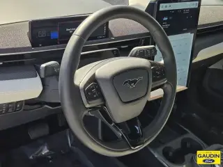 Ford Mustang Mach-E 2023 Premium 4dr SUV