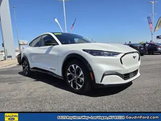Ford Mustang Mach-E 2023 Premium 4dr SUV