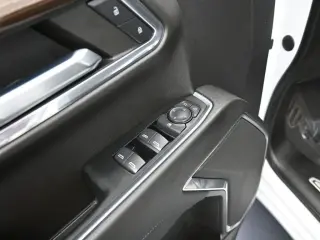 Chevrolet Silverado 1500 2023 4x2 RST 4dr Crew Cab 5.8 ft. SB