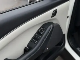 Ford Mustang Mach-E 2023 AWD Premium 4p SUV
