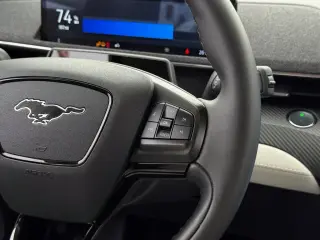 Ford Mustang Mach-E 2023 AWD Premium 4p SUV