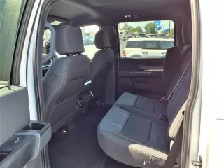 Ford F-150 2024 4x4 STX 4 puertas SuperCrew 5,5 pies de cajón