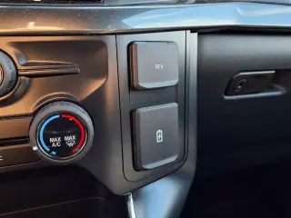 Ford F-150 2024 4x4 STX 4 puertas SuperCrew 5,5 pies de cajón