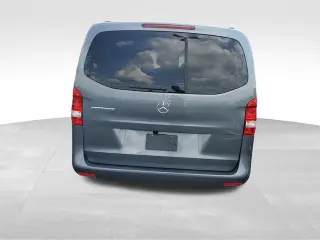 Mercedes-Benz Metris 2023 Passenger 4dr Mini-Van