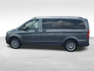 Mercedes-Benz Metris 2023 Passenger 4dr Mini-Van