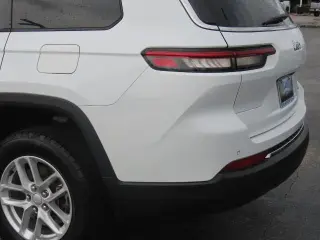 Jeep Grand Cherokee L 2023 4x2 Laredo 4dr SUV