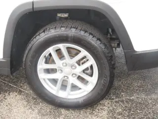 Jeep Grand Cherokee L 2023 4x2 Laredo 4dr SUV