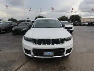 Jeep Grand Cherokee L 2023 4x2 Laredo 4dr SUV