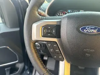 Ford F-150 2017 4x4 Lariat 4dr SuperCrew 5.5 ft. SB