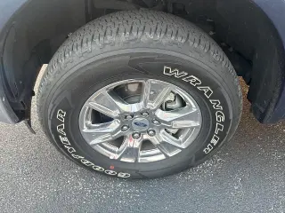 Ford F-150 2017 4x4 Lariat 4dr SuperCrew 5.5 ft. SB