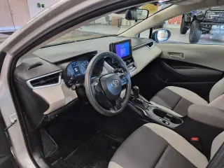 Toyota Corolla 2023 LE 4p Sedan