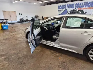 Toyota Corolla 2023 LE 4p Sedan