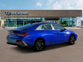Hyundai ELANTRA 2026 SEL Sport Premium 4dr Sedán
