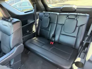 Ford Explorer 2023 AWD ST 4dr SUV
